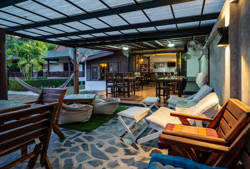 Phatcharee Resort Resort in Ban Tai