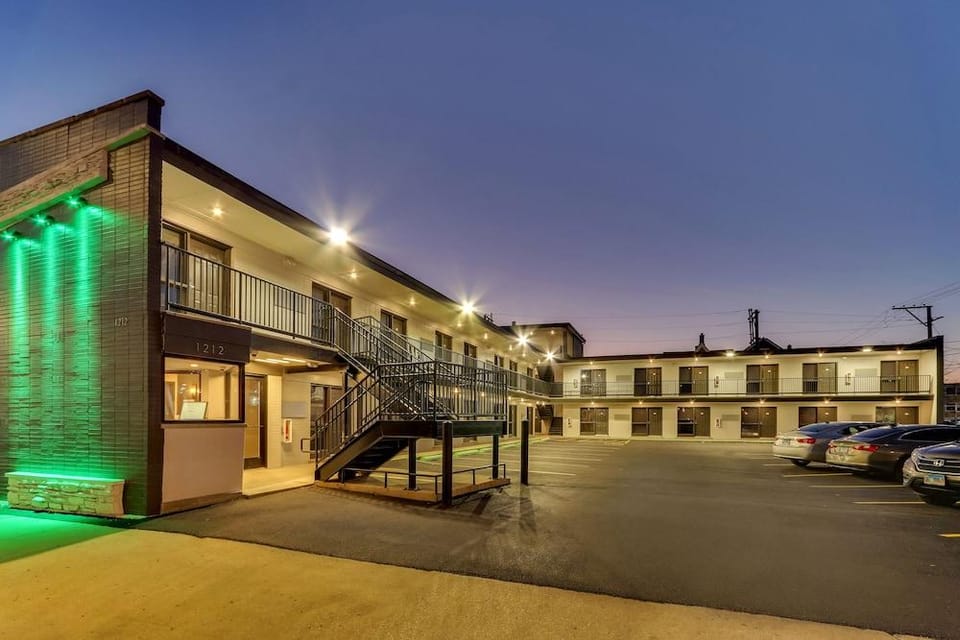The Shamrock Hotel in Cicero