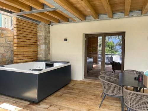 Sibenbras Natural Aparthotel Hotel in Limone Sul Garda