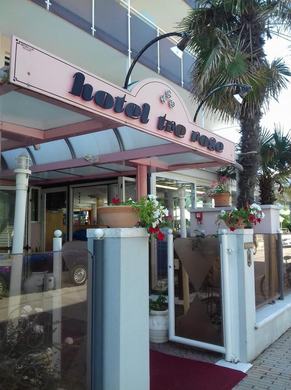 HOTEL TRE ROSE Hotel in Riccione