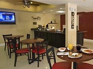 Magnolia Inn & Suites Olive Branch Hotel in Olive Branch