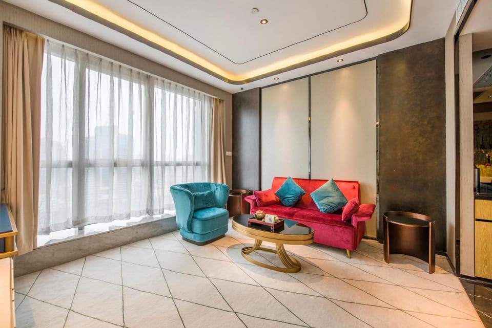 Atour S Hotel Guangzhou Yanjiang Middle Raod Tianzi Pier Hotel in Guangzhou