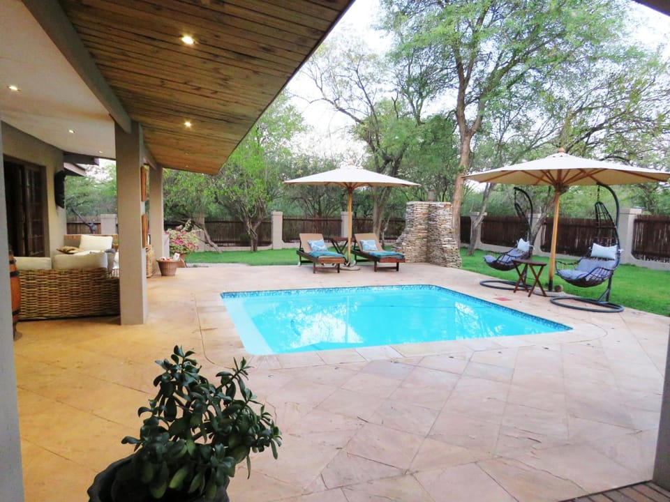Wild Dog Guest Lodge Lodge in South Africa
