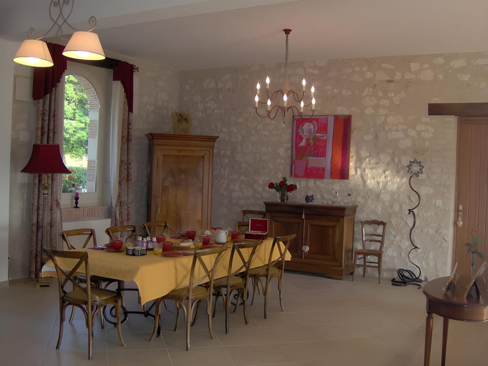 Chambres d'hôtes du Domaine de la Maison Neuve Hotel in Centre-Val de Loire