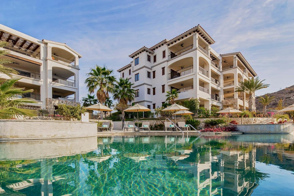 Live Aqua Private Residences Los Cabos Hotel in Baja California Sur