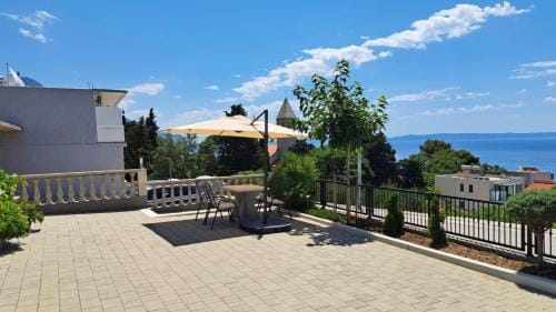 Apartment in Brela with sea view, terrace, WiFi, washing machine 4947-2 Hotel in Brela