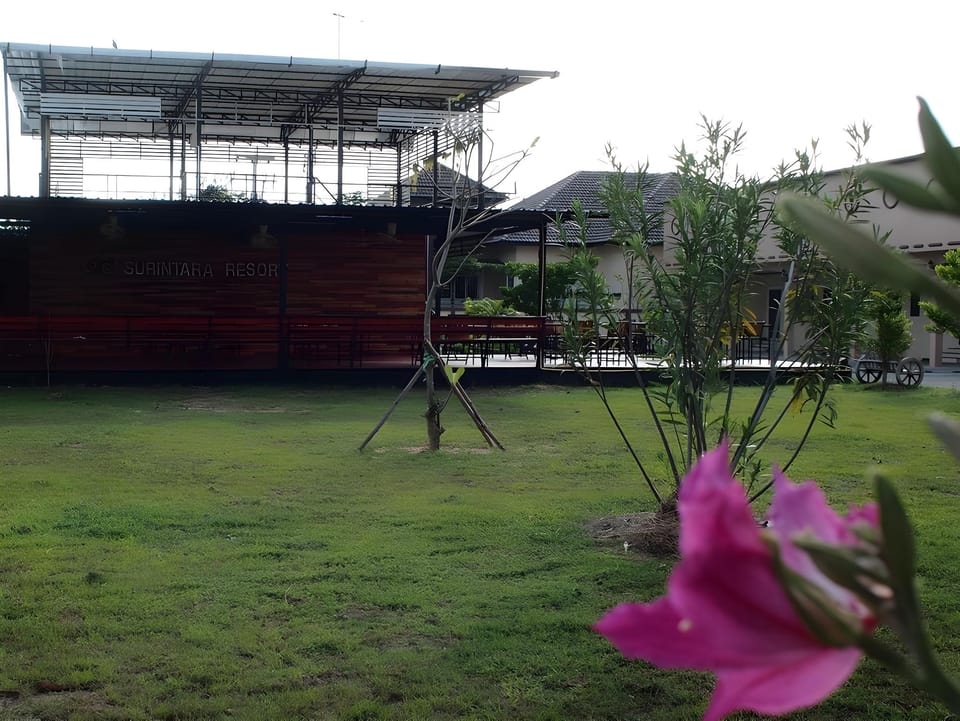 Surintara Resort Resort in Laos