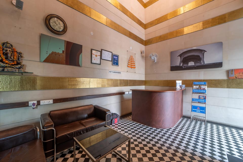 Whispering Palms Hotel, Jaipur Hotel in Jaipur