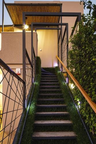 Iron Villas - Nefeli & Oniros Hotel in Crete