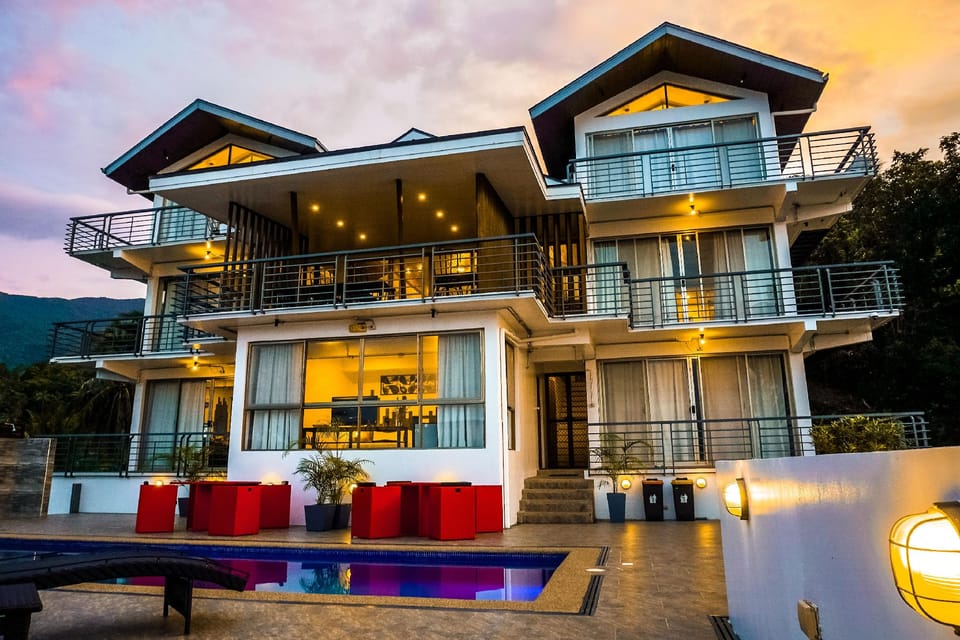 avsuites.com Resort in Puerto Galera