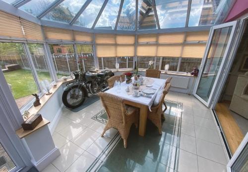 Keppel Gate B&B - Silver Birch Ensuite Room Hotel in South Derbyshire District