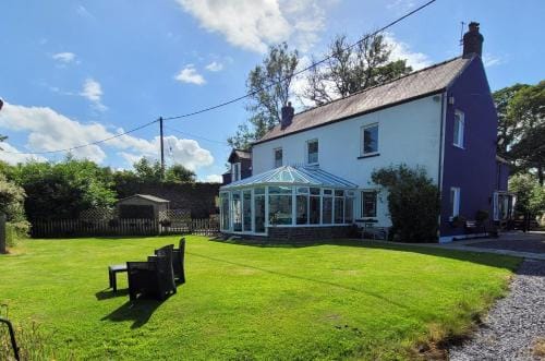 Farmhouse B&B Family stay or Romantic break, on our smallholding close to Narberth Hotel in Narberth