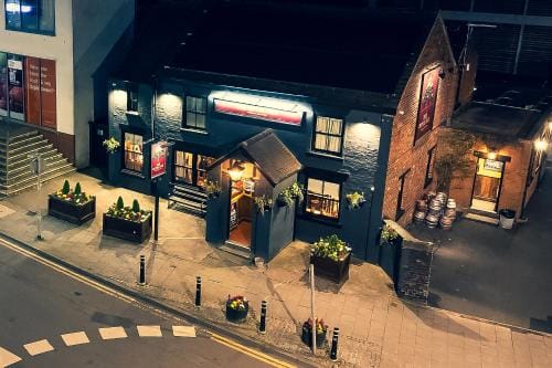 The Royal Oak Hotel in Staffordshire Moorlands District