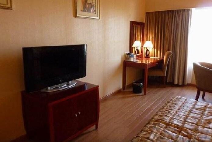 krishna palace Hotel in Karnataka
