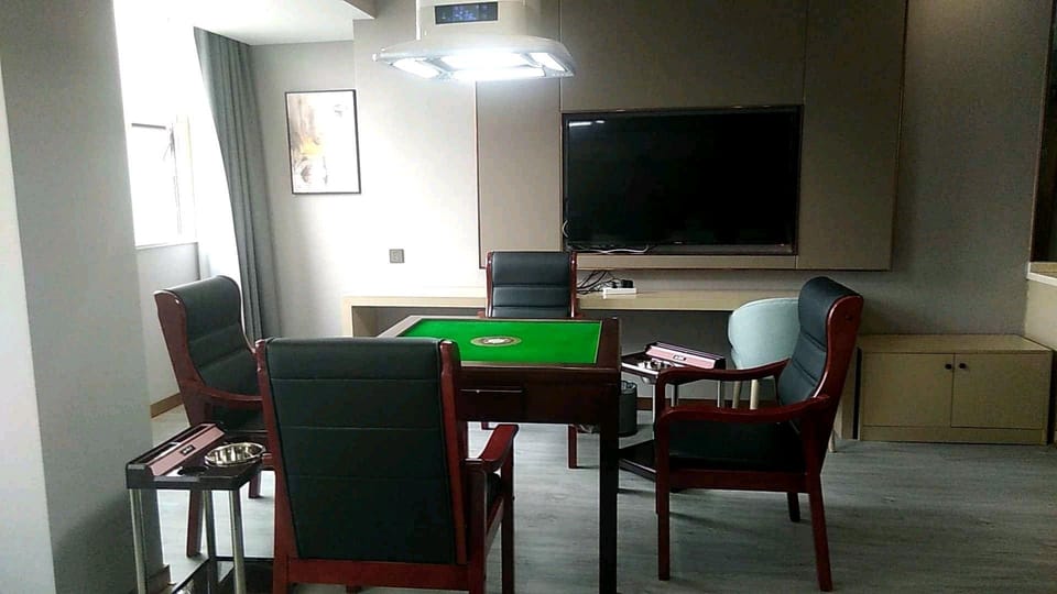 Hongmei Holiday Hotel (Ma'anshan High-Speed Rail East Station) Hotel in Nanjing