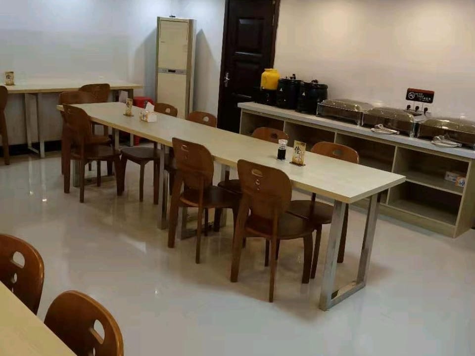 Junyi Hotel Chain (Lingbi Huancheng East Road Qiaotou Branch) Hotel in Jiangsu