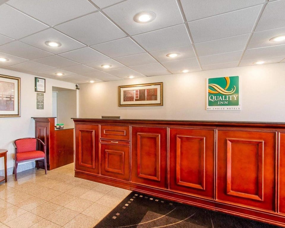 Quality Inn Dyersburg I-155 Inn in Tennessee