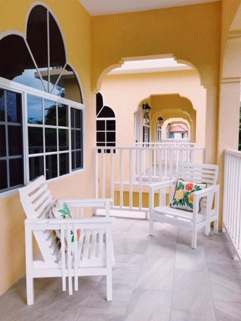 Sommerville Resorts Hotel in West End