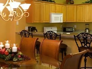 Sterling Resorts- Emerald Isle Resort in Panama City Beach
