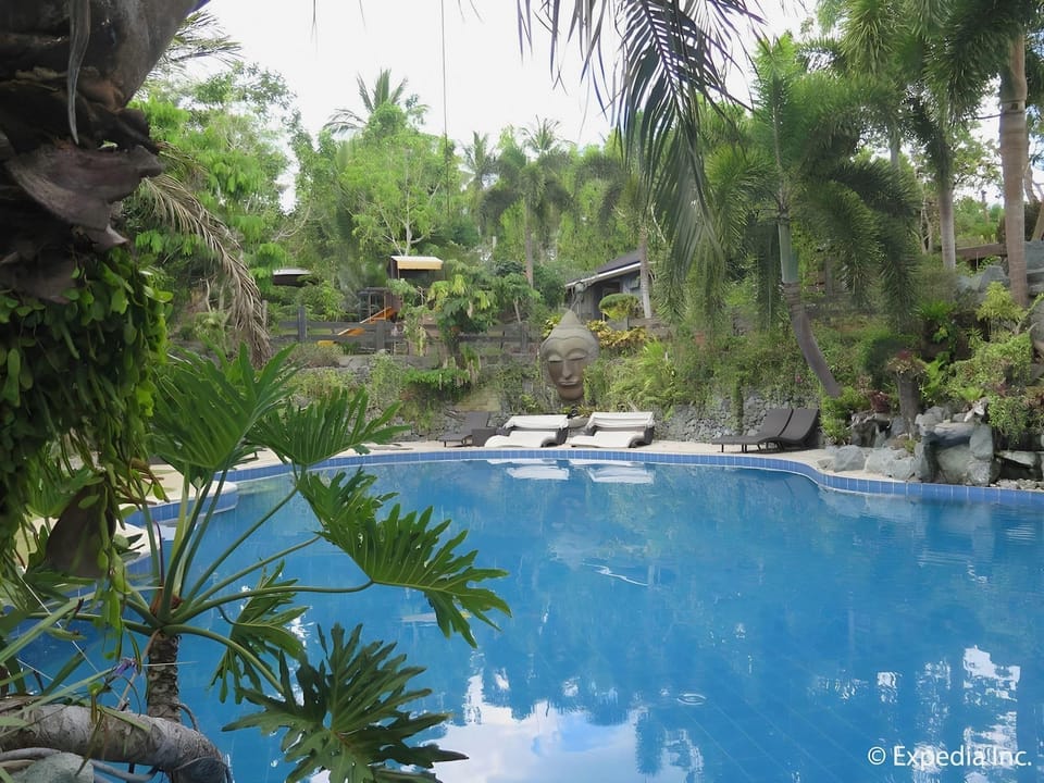 Cintai - Coritos Garden Hotel Resort in Calabarzon