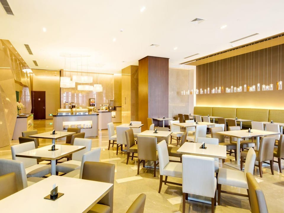 Holiday Inn Express Shanghai Jinsha By IHG Hotel in Shanghai