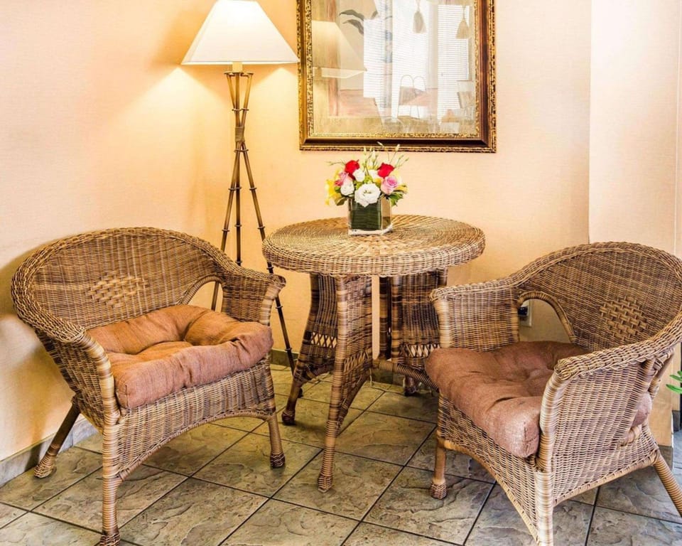 California Inn and Suites Bakersfield Hotel in Bakersfield