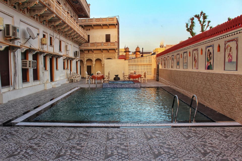 Swimming pool