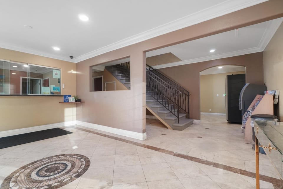 Santa Fe Inn Los Angeles Motel in Huntington Park