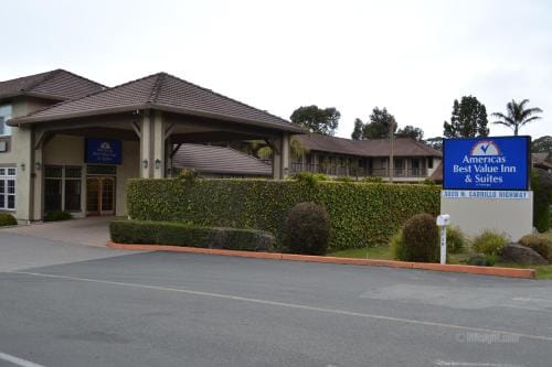 The Miramar Inn Motel in El Granada