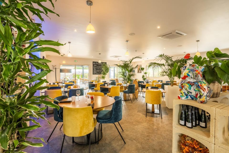 Le Clos Fleuri Hotel in Castelnaudary