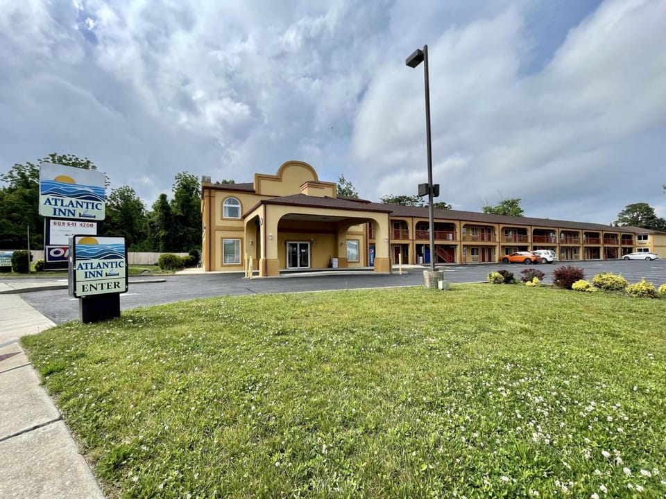 Atlantic Inn Hotel in Pleasantville