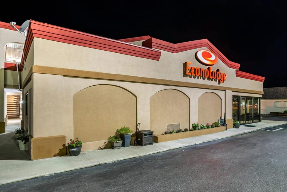 Econo Lodge Easton Route 50 Lodge in Easton