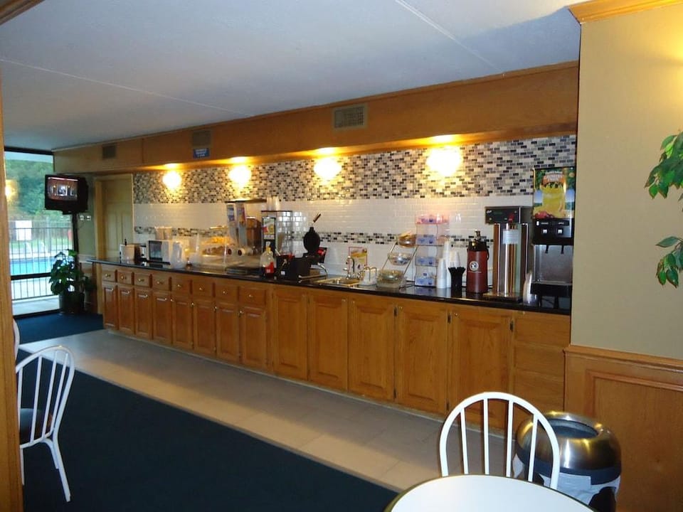Walnut Inn Roland Motel in Arkansas