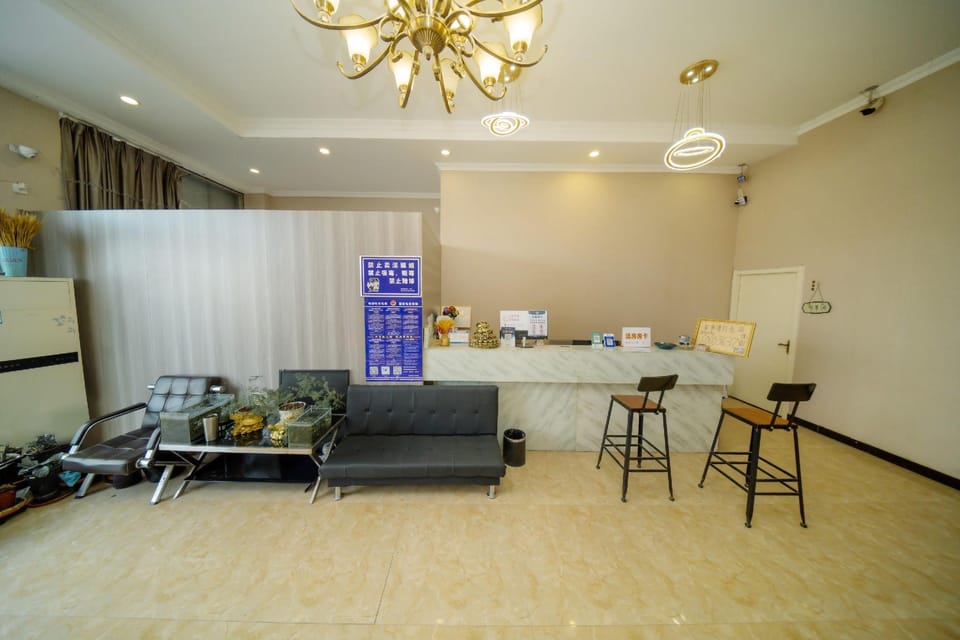 Luoyang Maizi Inn Hotel in China