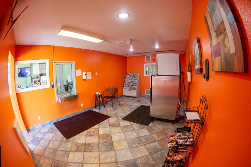 Anderson Inn, Anderson, Indiana Hotel in Anderson