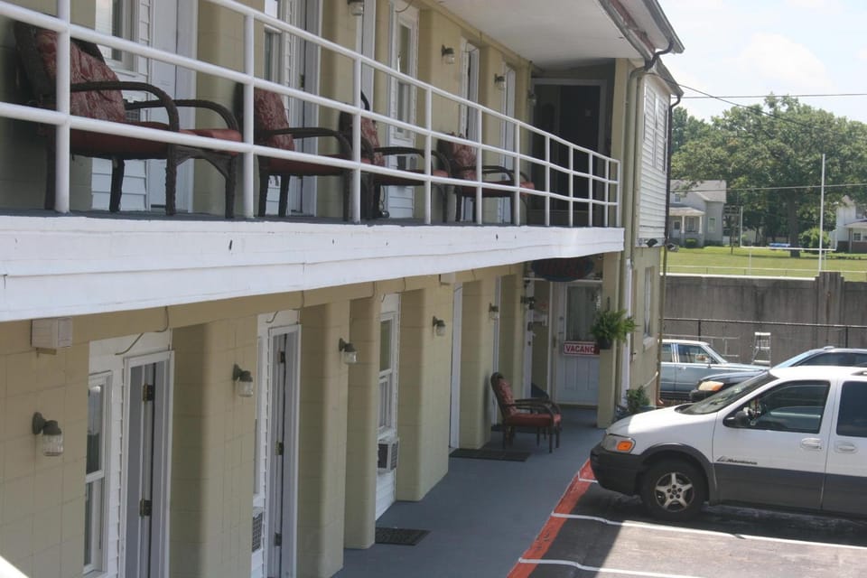 Fountain Inn Motel in Ohio