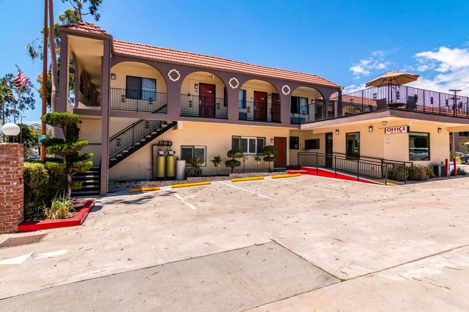 Glenridge Inn Glendale - Pasadena Motel in Eagle Rock