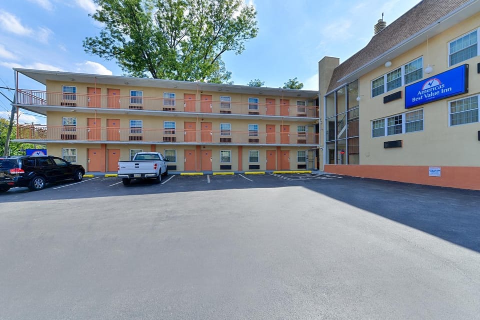 Media Inn & Suites Motel in Media