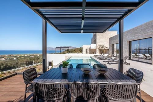 Villas Phos and Kallos Hotel in Crete