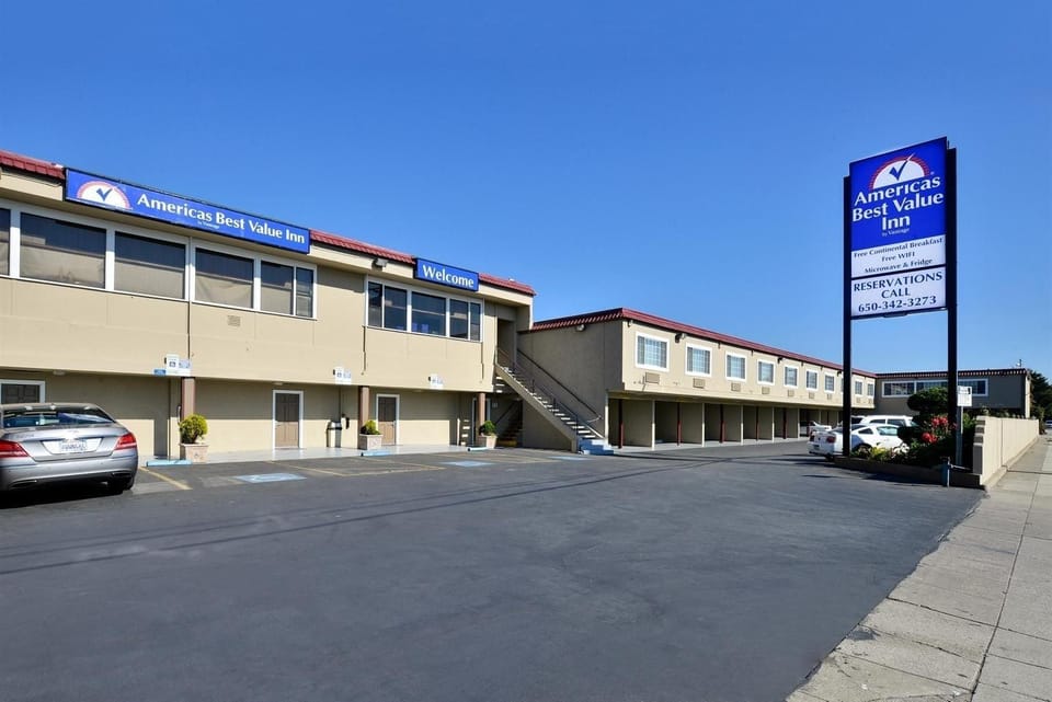 Inn at Bayshore Motel in San Mateo