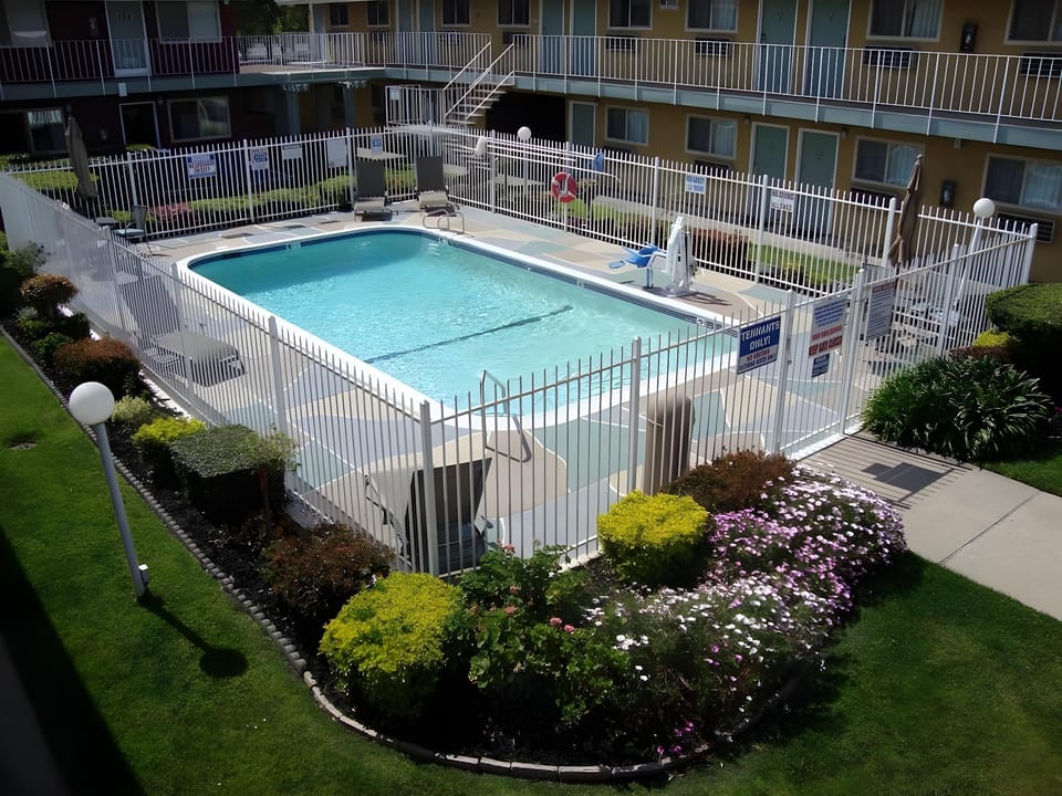 Oasis Inn Sacramento- Elk Grove Motel in Florin