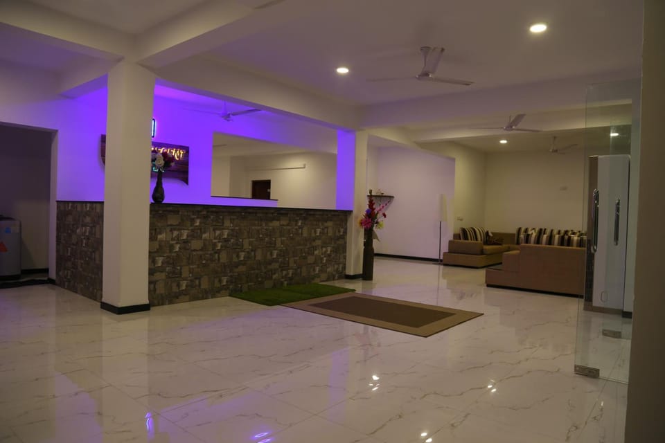Hikka Regent Hotel Hotel in Hikkaduwa