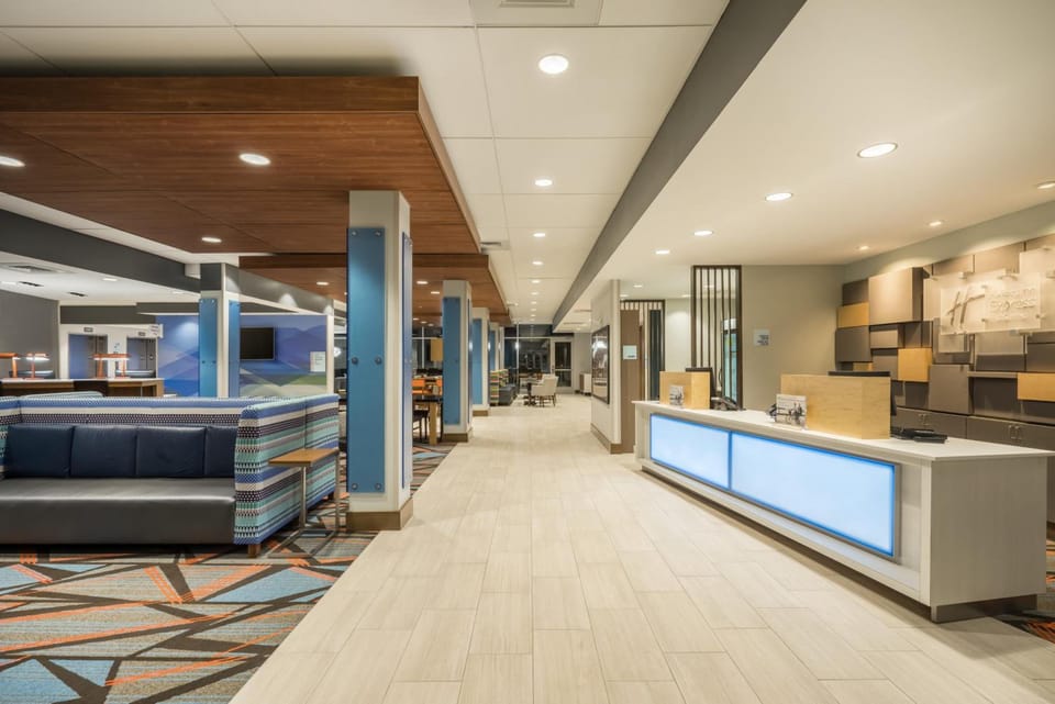 Holiday Inn Express & Suites Greenville SE - Simpsonville By IHG Hotel in Simpsonville