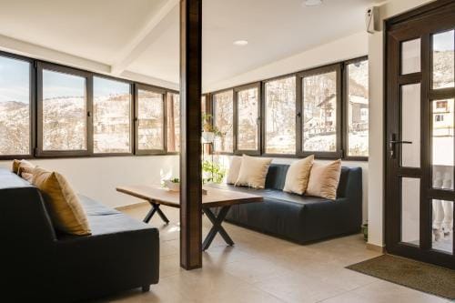 Family Hotel LILIUM Hotel in Decentralized Administration of Macedonia and Thrace