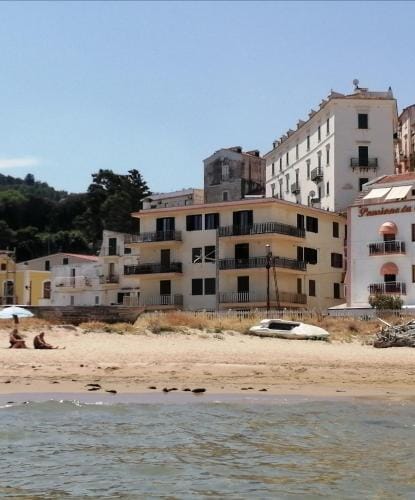 AMARE Bed & Breakfast Hotel in Rodi Garganico