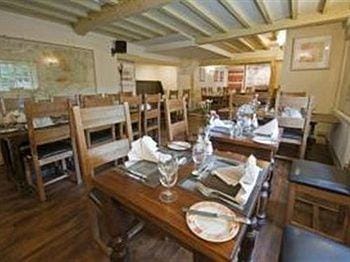 Fox & Hounds Hotel in Wales