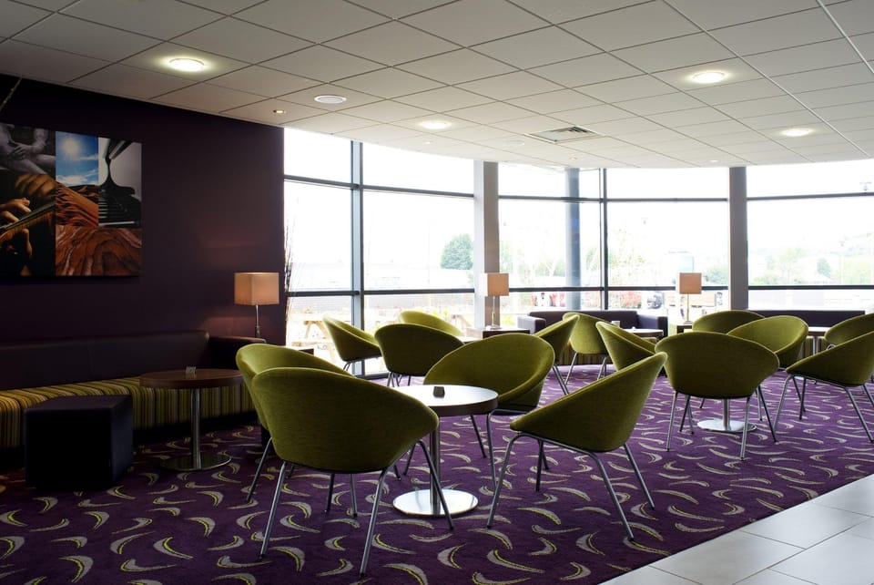 Holiday Inn Express Dunstable By IHG Hotel in Luton