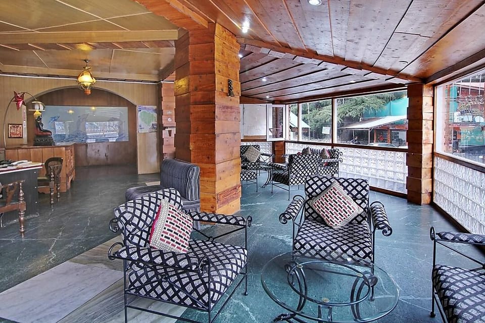 Hotel D' Chalet Hotel in Manali
