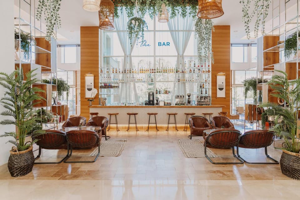 Bar/lounge