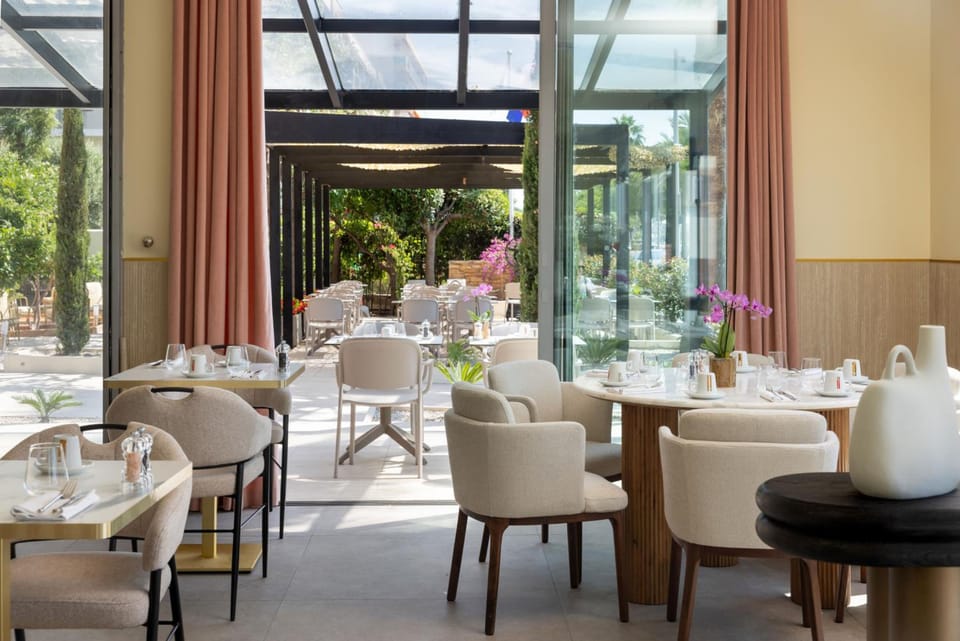 Hotel Royalmar Hotel in Cagnes-sur-Mer